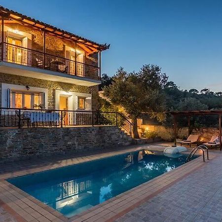 Villa Alegria สโกเปลอสทาวน์ ภายนอก รูปภาพ